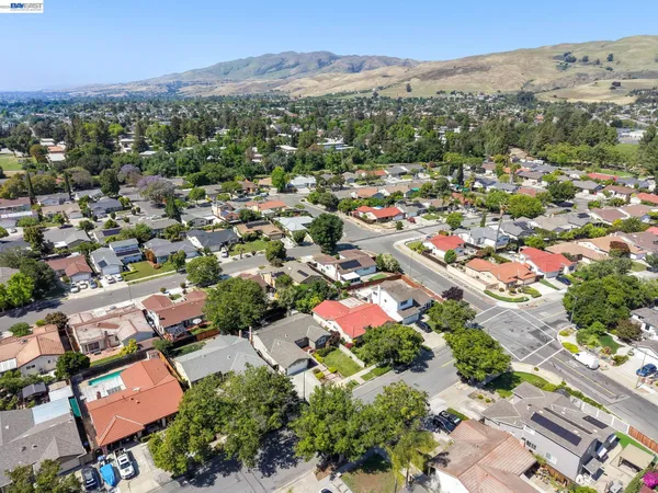 $1,788,000 | 3051 Knights Bridge Road, San Jose, CA 95132