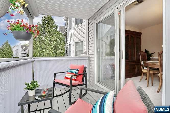 101 Quartz Lane Paterson, NJ 07501 - Photo 25 of 28