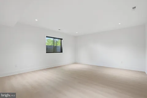 $2,349,888 | 7421 Magarity Road, Falls Church, VA 22043