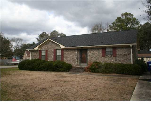 1540 Wakendaw Road Mount Pleasant, SC 29464 - Photo 1 of 9 Primary Photo