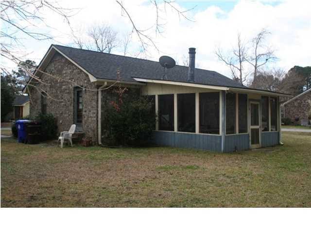 1540 Wakendaw Road Mount Pleasant, SC 29464 - Photo 2 of 9 Additional Photo