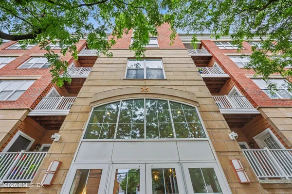 $595,000 | 25 Adams Avenue, Unit 409, Stamford, CT 06902