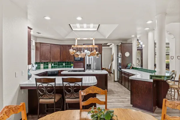 $1,075,000 | 32933 Success Valley Drive, Porterville, CA 93257