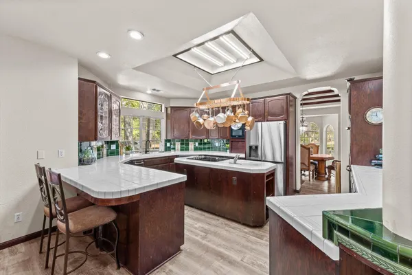 $1,075,000 | 32933 Success Valley Drive, Porterville, CA 93257