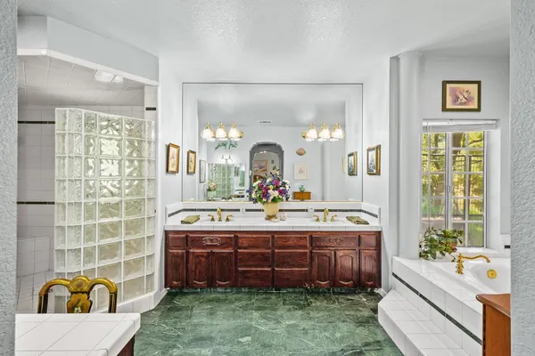 $1,075,000 | 32933 Success Valley Drive, Porterville, CA 93257