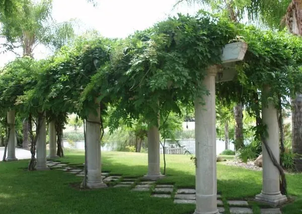 $1,075,000 | 32933 Success Valley Drive, Porterville, CA 93257