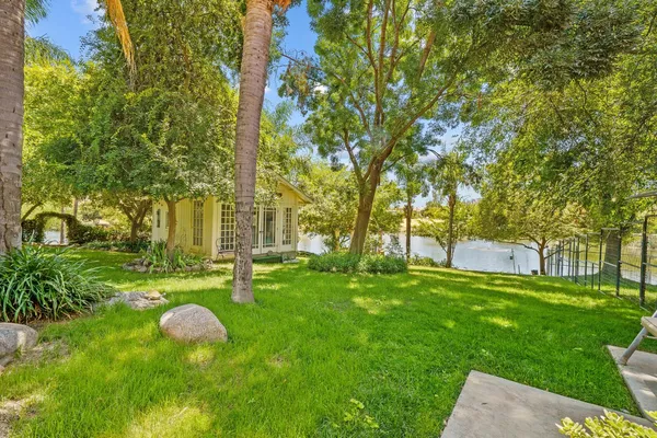 $1,075,000 | 32933 Success Valley Drive, Porterville, CA 93257