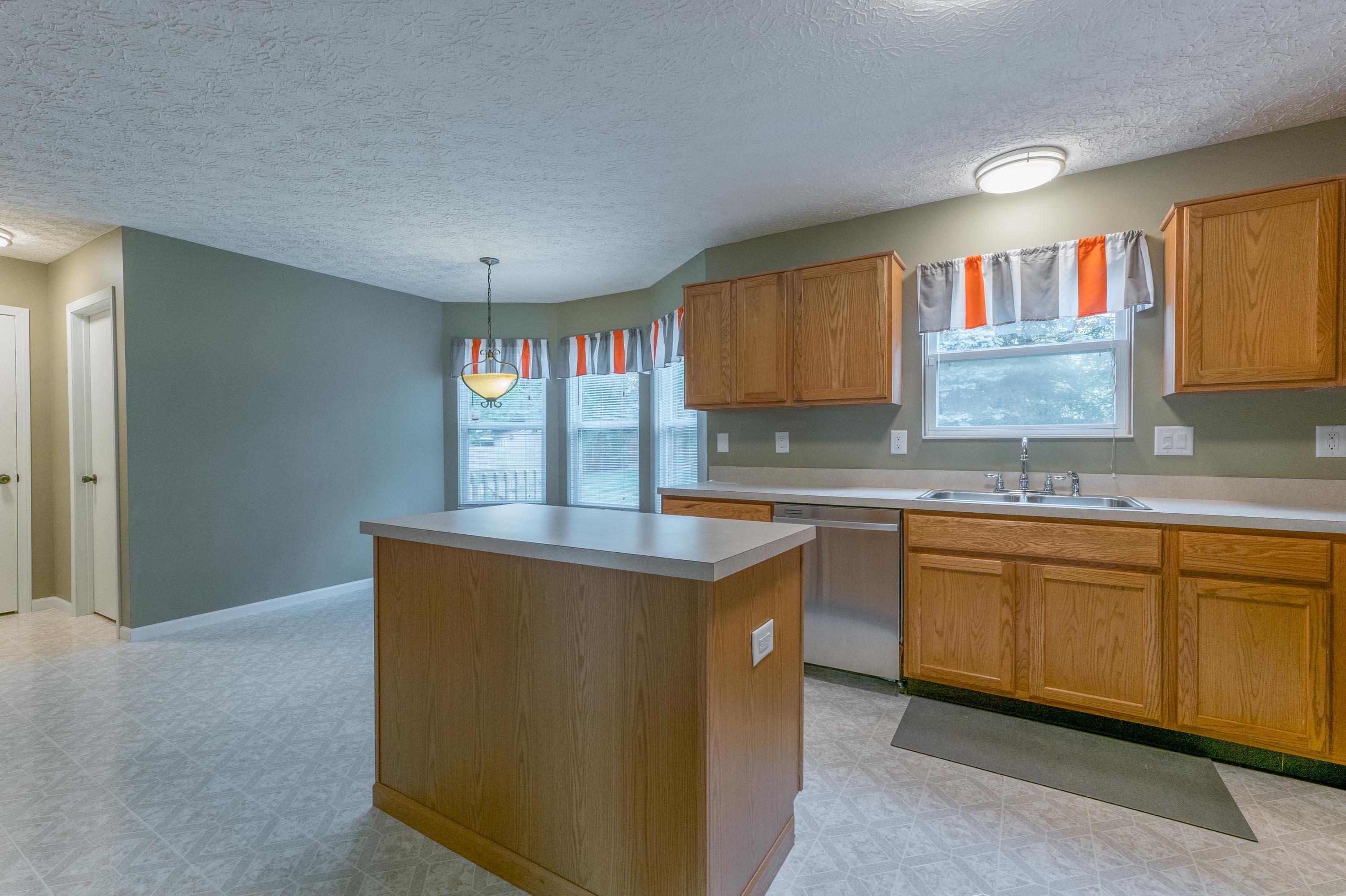 5819 Rothrock Court Galloway, OH 43119 - Photo 13 of 45 Gallery Image 13