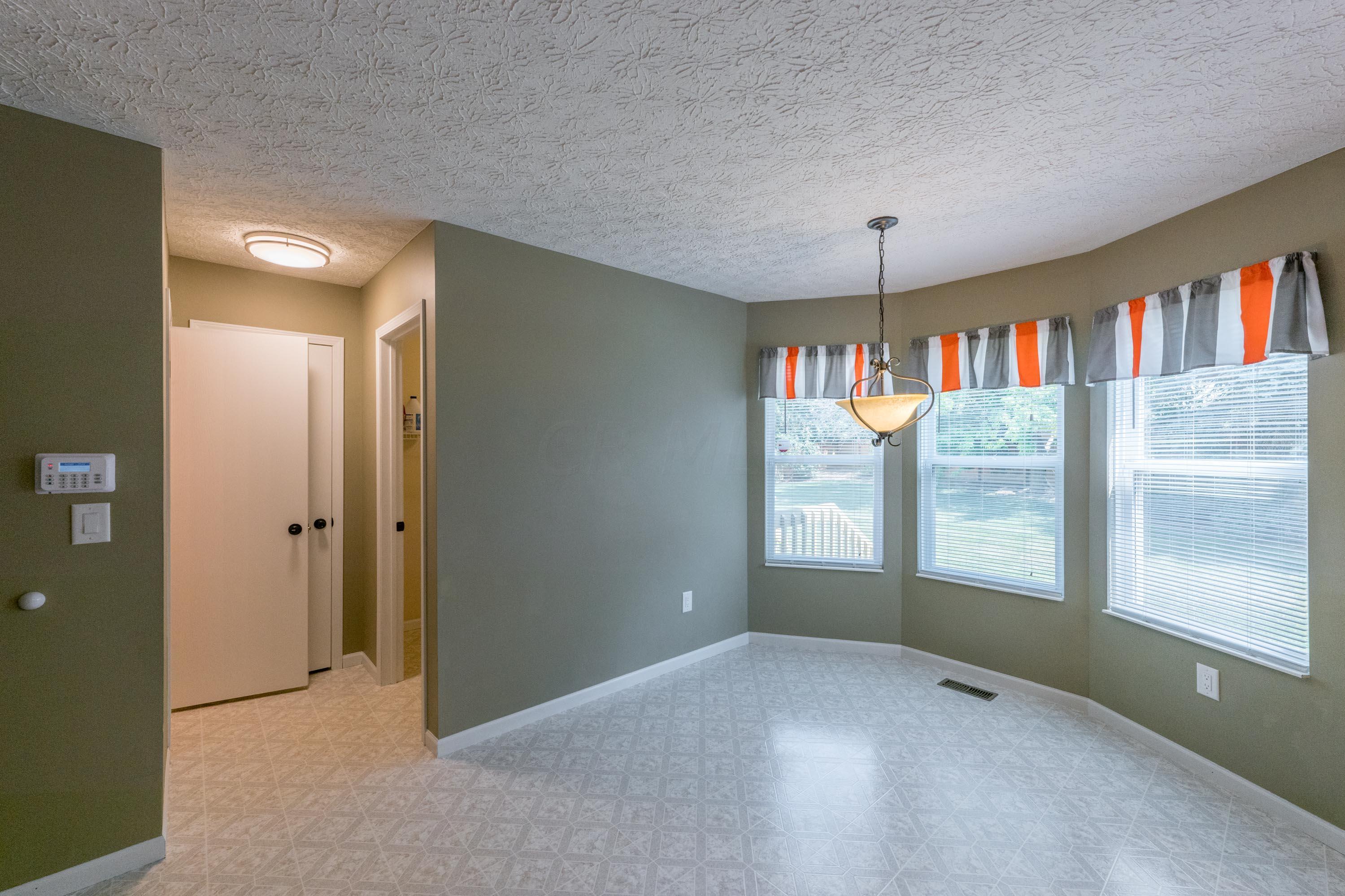 5819 Rothrock Court Galloway, OH 43119 - Photo 17 of 45 Gallery Image 17