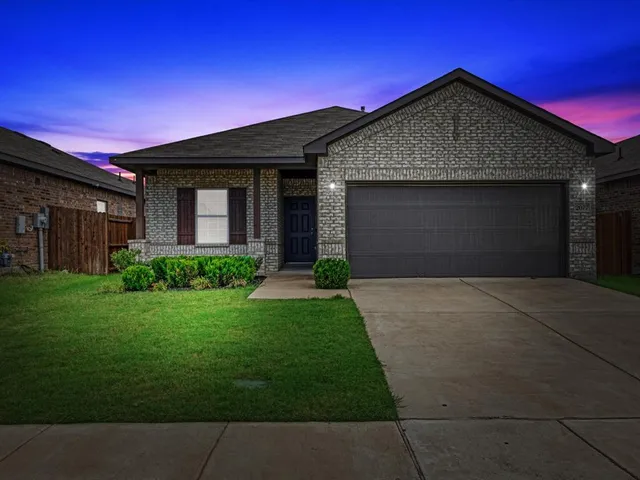 $2,040 | 2077 Hartley Drive, Forney, TX 75126