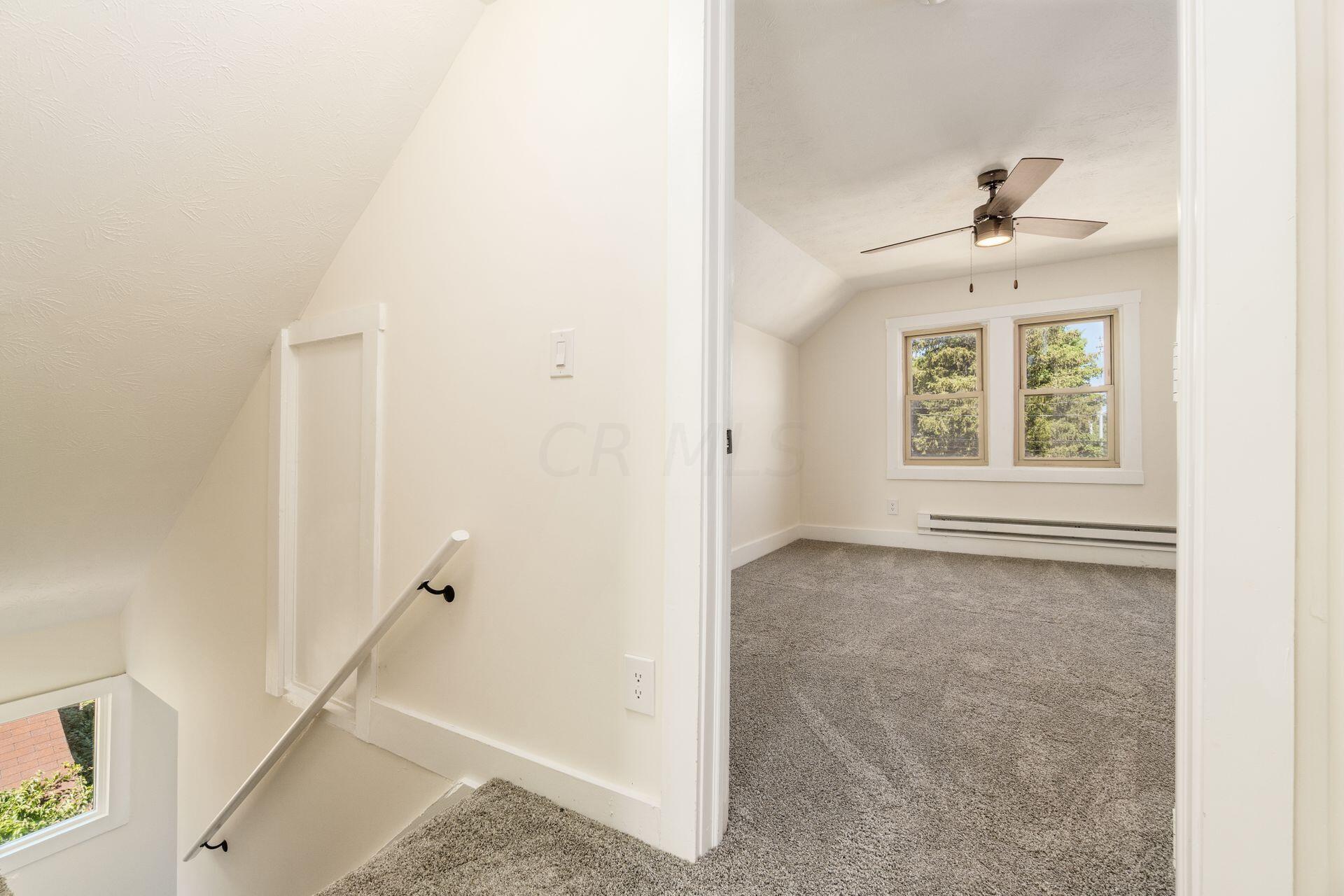899 North Nelson Road Columbus, OH 43219 - Photo 27 of 37 042_S - 899 N Nelson Rd - 117