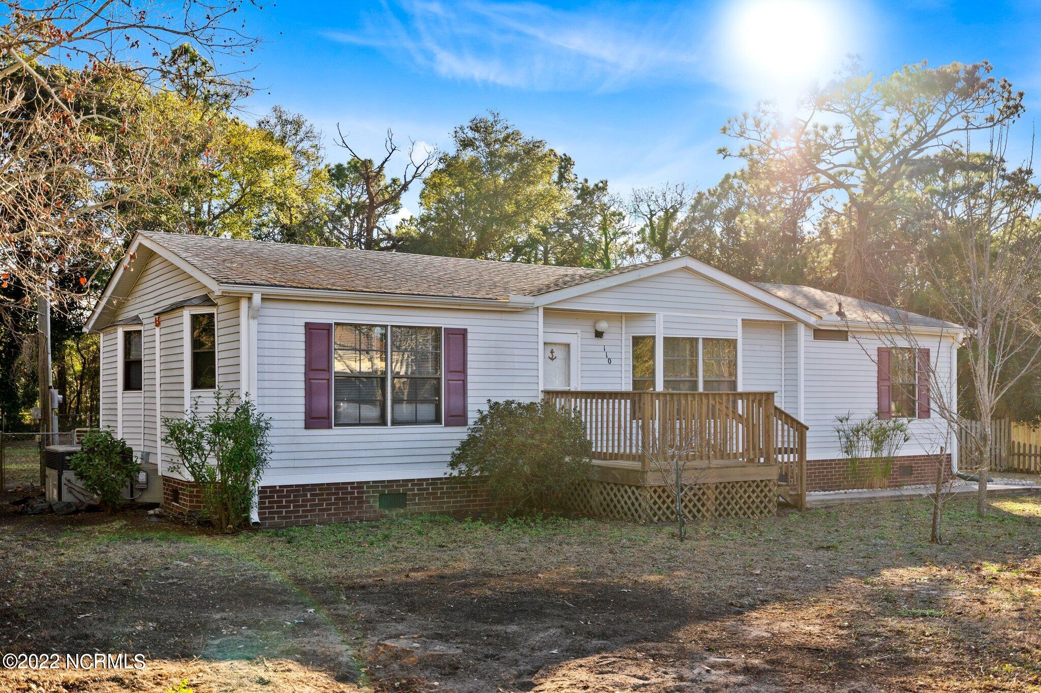 110 Heathcliff Road Wilmington, NC 28409 - Photo 3 of 58 3-web-or-mls-DSC01434