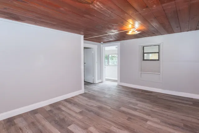 $2,250 | 526 22nd Street, West Palm Beach, FL 33407