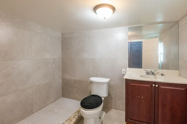 $2,250 | 526 22nd Street, West Palm Beach, FL 33407