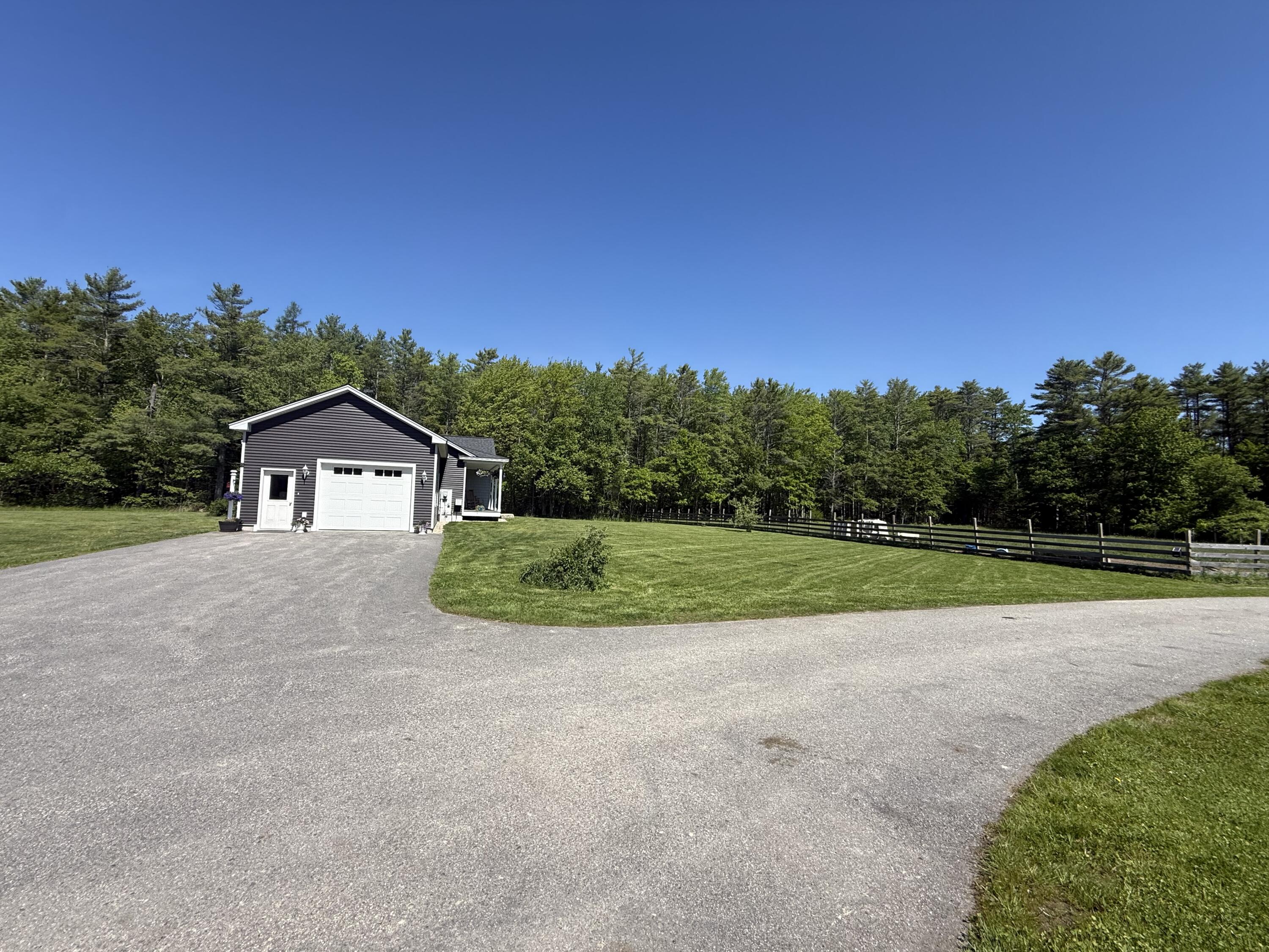 951 Limerick Road Arundel, ME 04046 - Photo 5 of 47 Paved Driveway