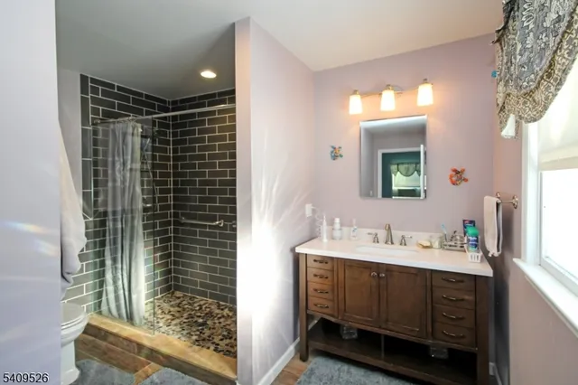 $535,000 | 9 Greentree Road, Blairstown, NJ 07832