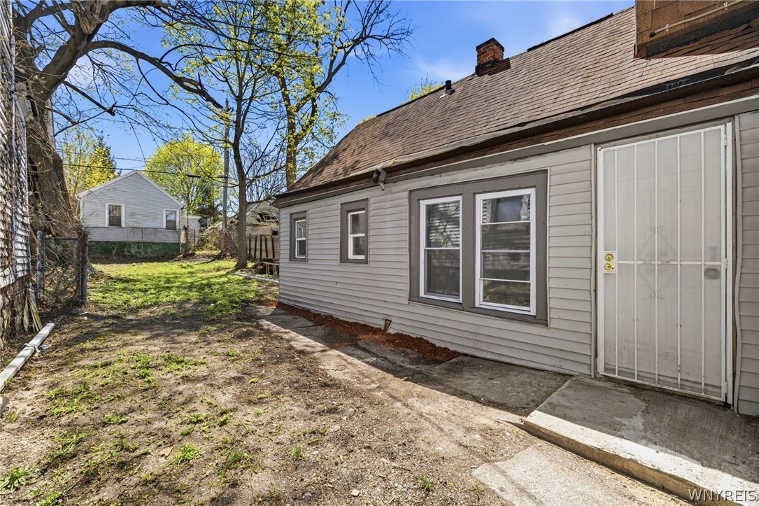 119 Edna Place Buffalo, NY 14209 - Photo 33 of 35