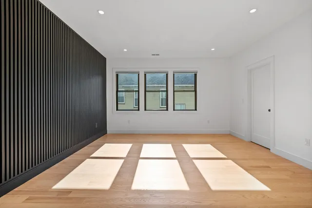 $1,799,000 | 1917 Commonwealth Avenue, Unit 1917, Newton, MA 02466