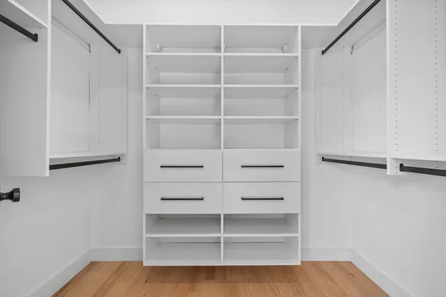 $1,799,000 | 1917 Commonwealth Avenue, Unit 1917, Newton, MA 02466