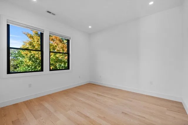 $1,799,000 | 1917 Commonwealth Avenue, Unit 1917, Newton, MA 02466