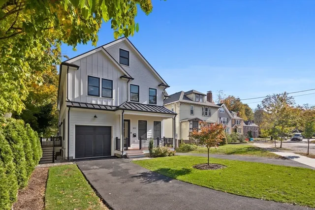 $1,799,000 | 1917 Commonwealth Avenue, Unit 1917, Newton, MA 02466