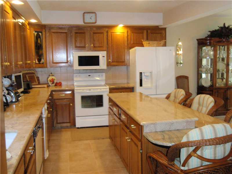 381 Weaver Hill Road Coventry, RI 02816 - Photo 17 of 24 Kitchen.