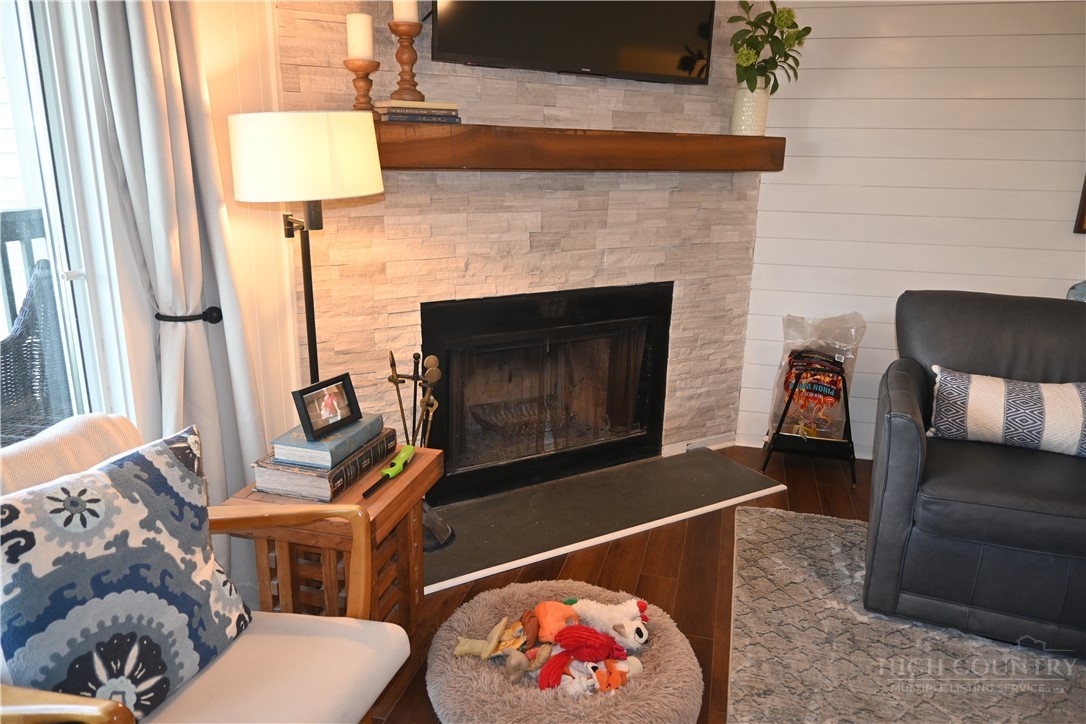 3114 Pinnacle Inn Road, Unit 3114 Beech Mountain, NC 28604 - Photo 4 of 29