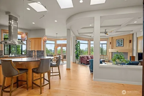 $3,110,000 | 7619 115th Place Northeast, Kirkland, WA 98033