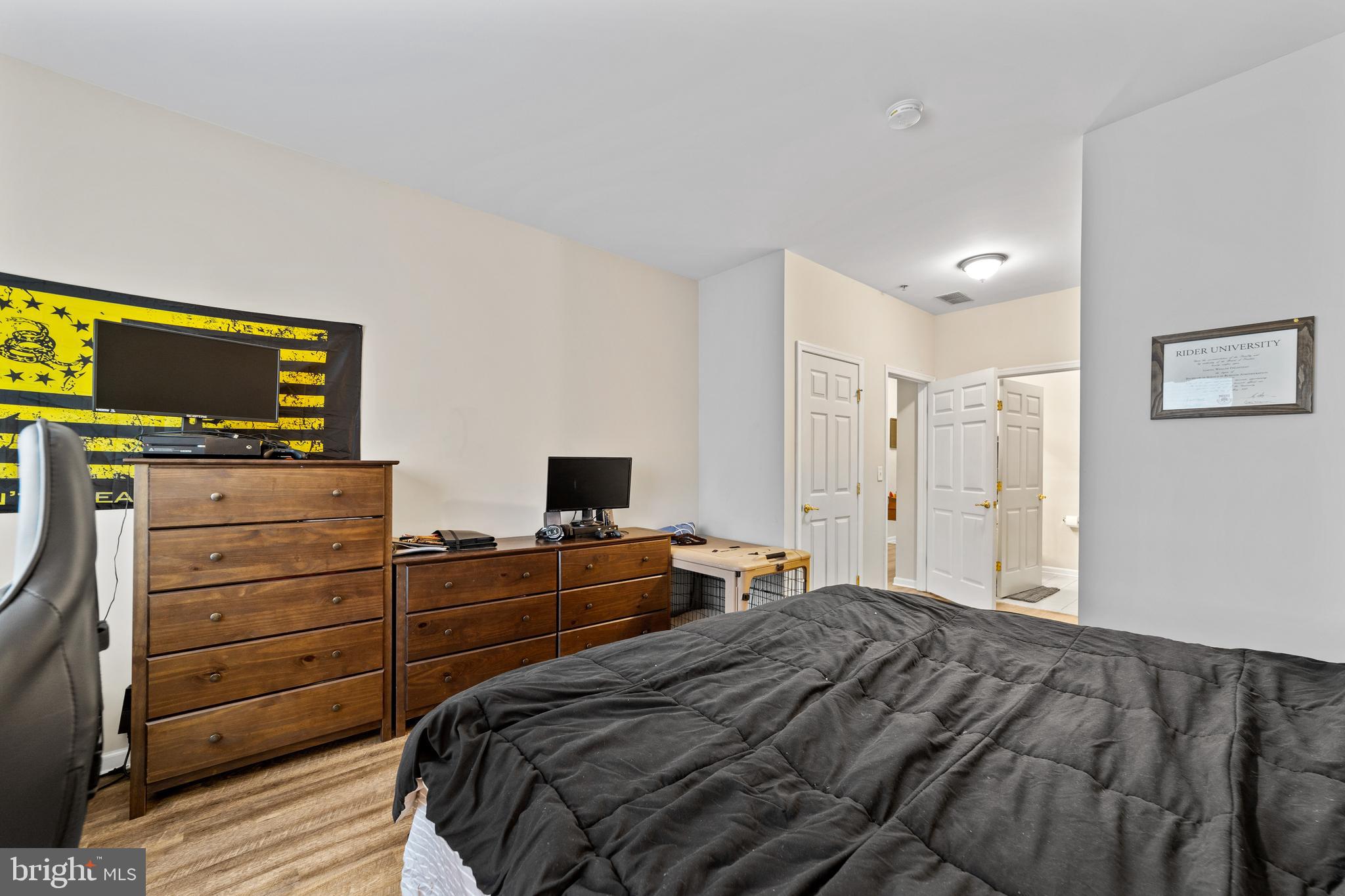 51 Kyle Way Ewing, NJ 08628 - Photo 20 of 25