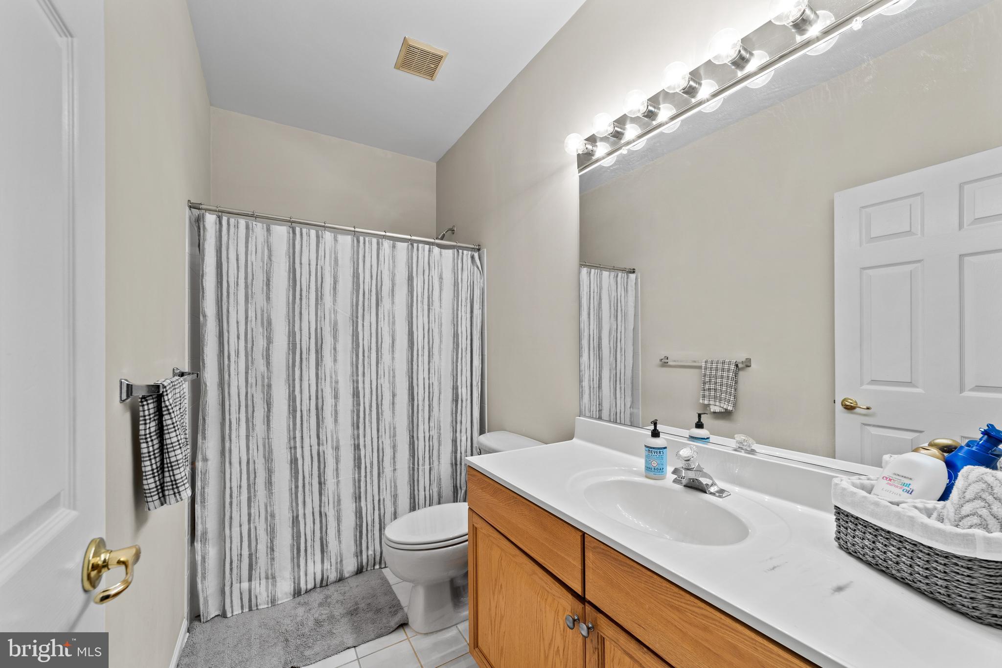 51 Kyle Way Ewing, NJ 08628 - Photo 24 of 25