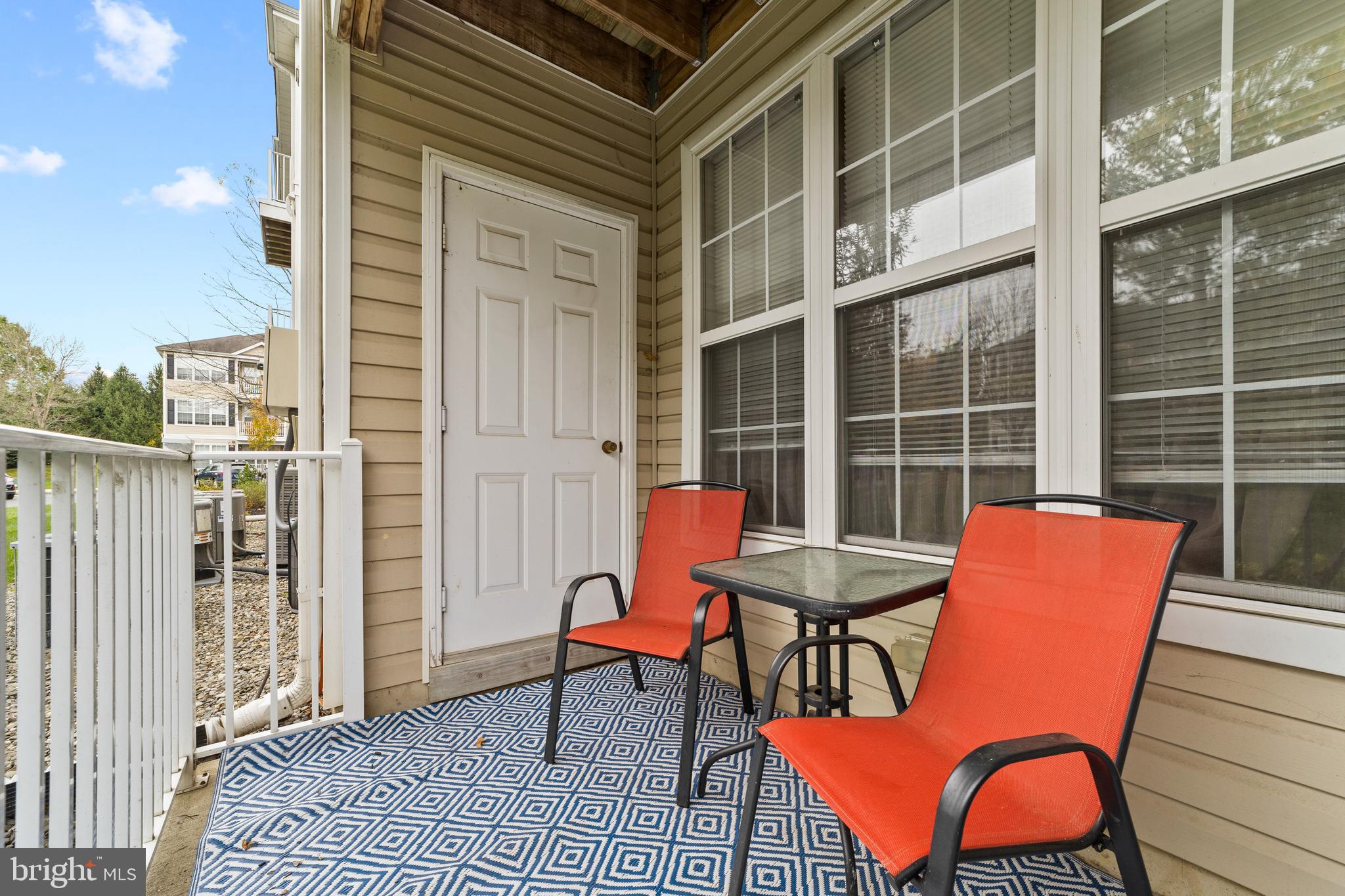 51 Kyle Way Ewing, NJ 08628 - Photo 4 of 25