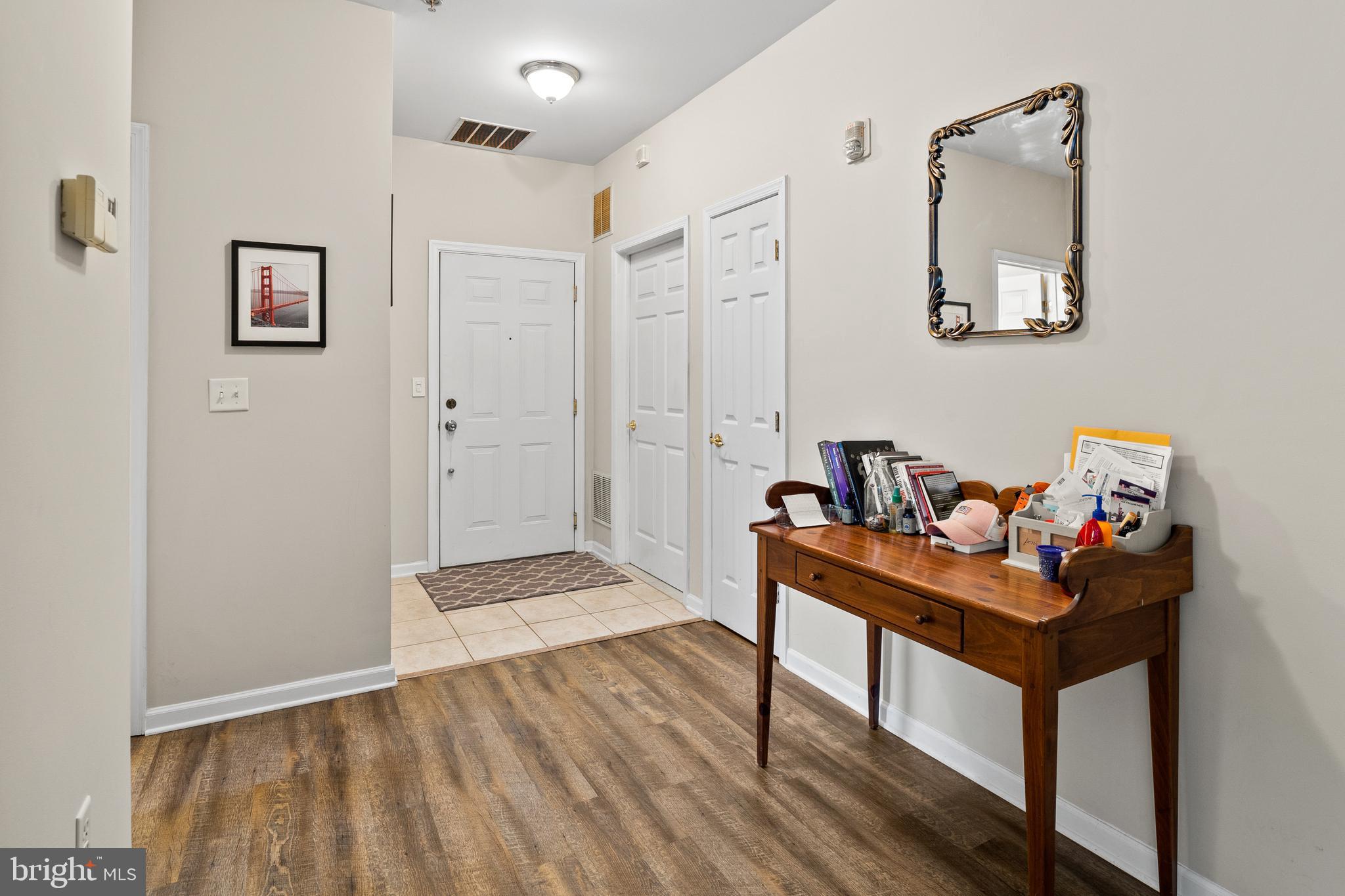 51 Kyle Way Ewing, NJ 08628 - Photo 5 of 25