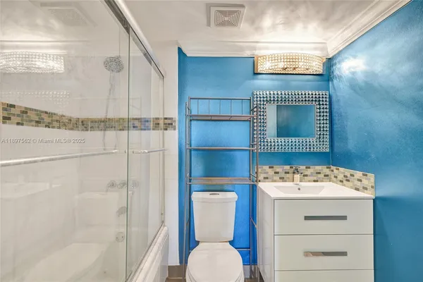 $185,000 | 4314 Northwest 9th Avenue, Unit 33D, Deerfield Beach, FL 33064