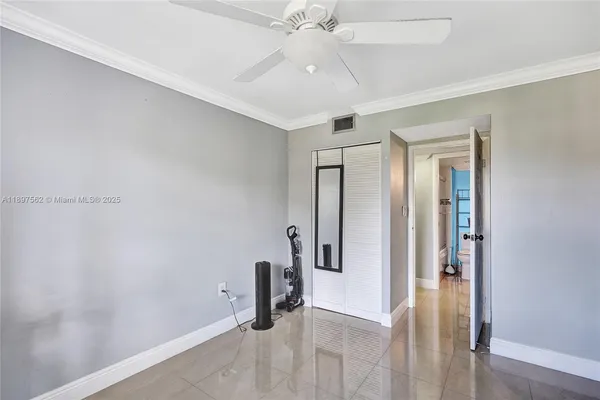 $185,000 | 4314 Northwest 9th Avenue, Unit 33D, Deerfield Beach, FL 33064