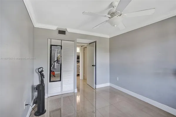 $185,000 | 4314 Northwest 9th Avenue, Unit 33D, Deerfield Beach, FL 33064
