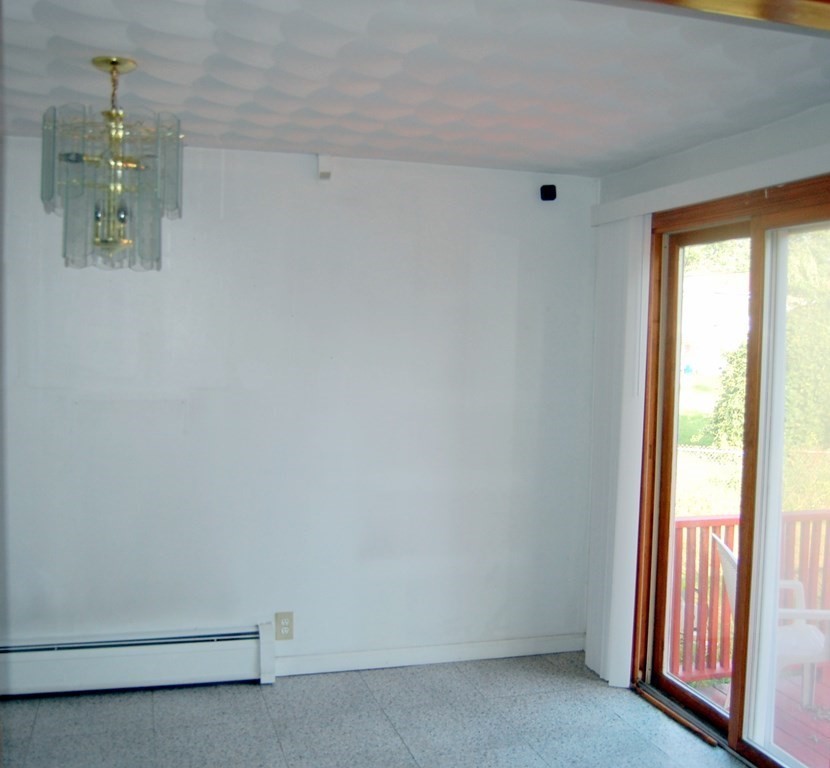 81 Rowland Street Springfield, MA 01107 - Photo 16 of 28 Gallery Image 16
