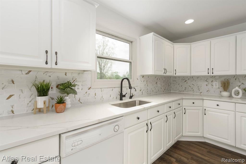 7371 Burpee Road Grand Blanc, MI 48439 - Photo 27 of 48 Gallery Image 27