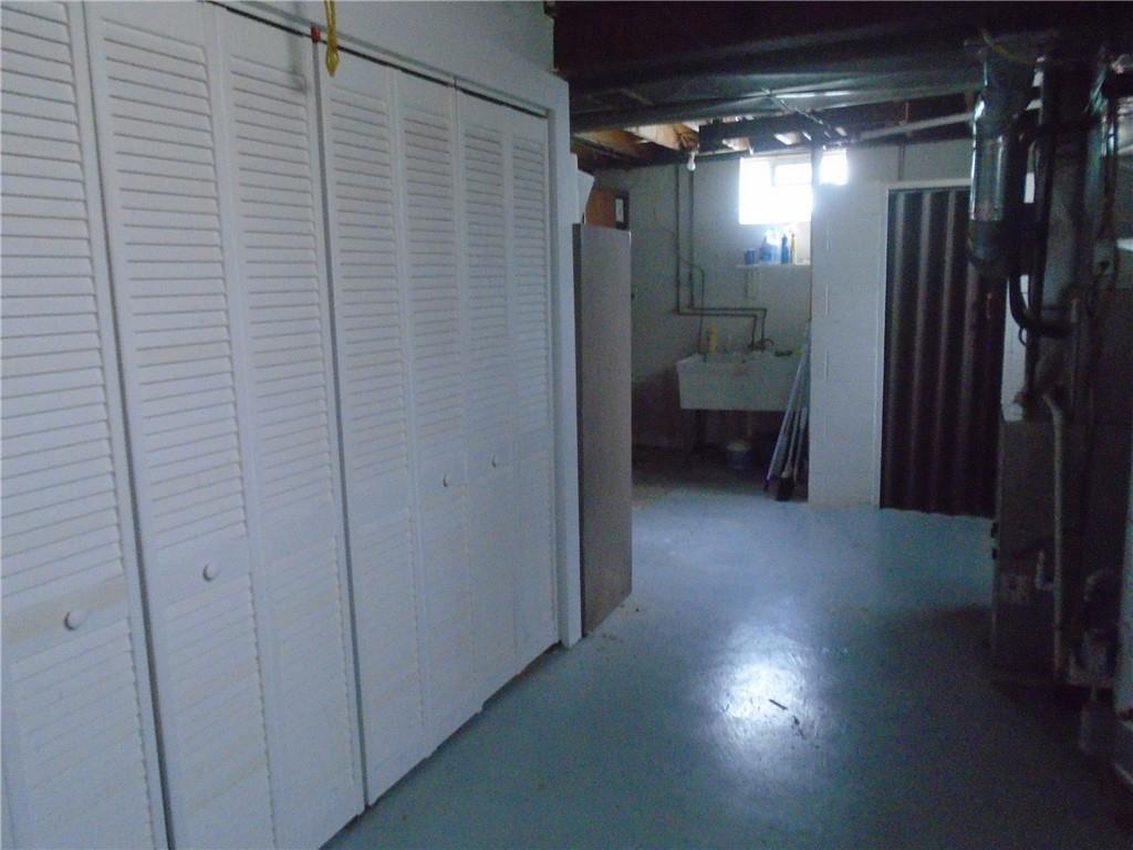 1121 Spruce Street Ambridge, PA 15003 - Photo 23 of 41