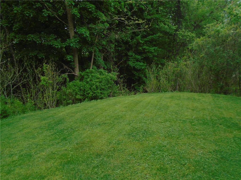 1121 Spruce Street Ambridge, PA 15003 - Photo 24 of 41