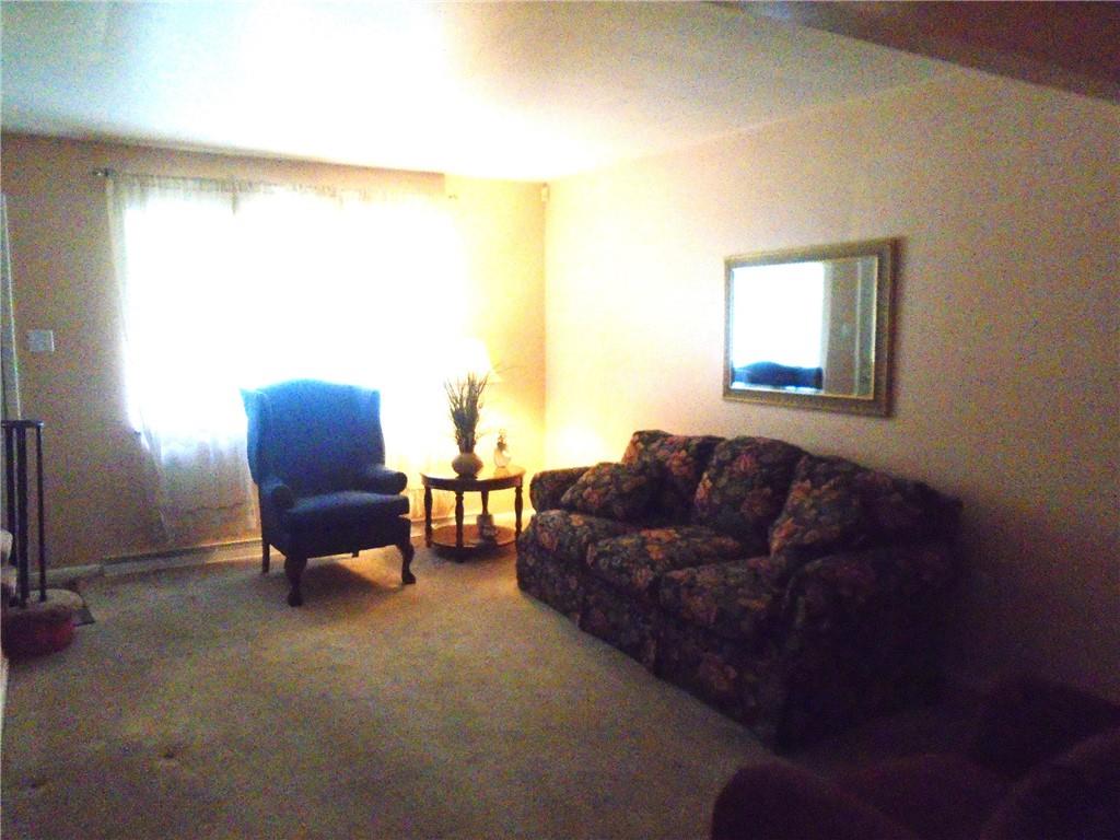 1121 Spruce Street Ambridge, PA 15003 - Photo 4 of 41