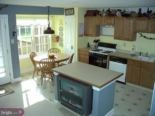 320 Manor Road Harleysville, PA 19438 - Photo 3 of 6 Gallery Image 3