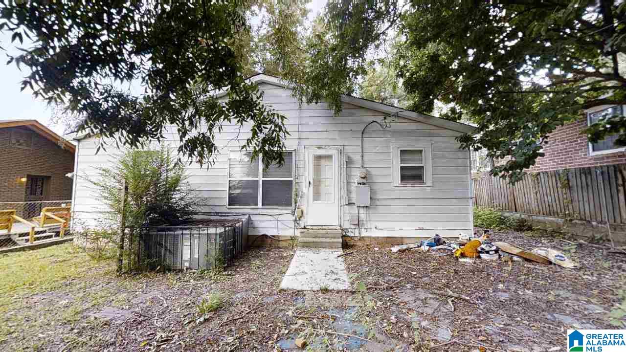 1373 Prosch Avenue Tarrant, AL 35217 - Photo 3 of 10