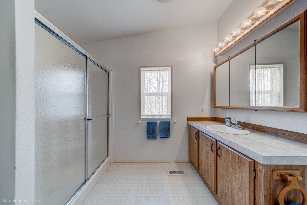 14508 North Logan Lane Mead, WA 99021 - Photo 25 of 40 Gallery Image 25