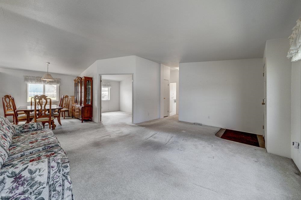 14508 North Logan Lane Mead, WA 99021 - Photo 8 of 40 Gallery Image 8