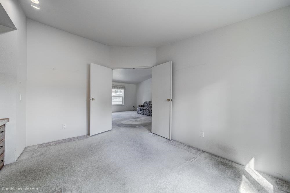 14508 North Logan Lane Mead, WA 99021 - Photo 9 of 40 Gallery Image 9