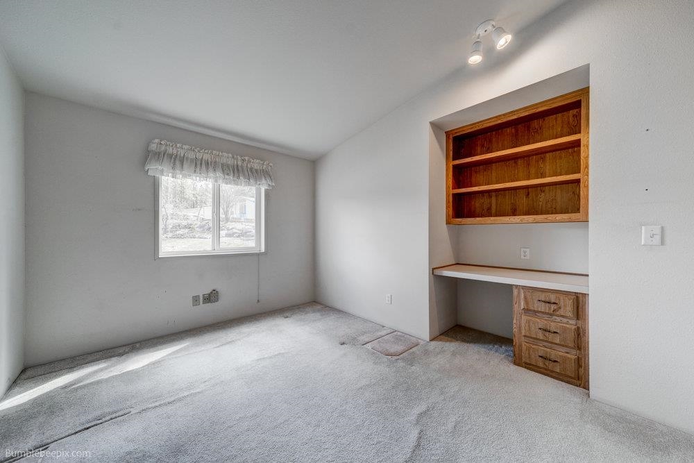14508 North Logan Lane Mead, WA 99021 - Photo 10 of 40 Gallery Image 10