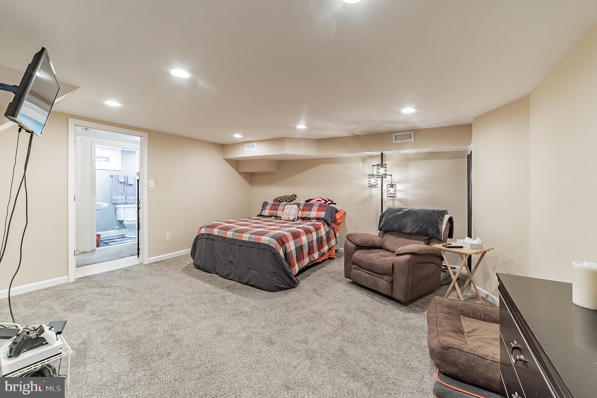 14 Haley Road Baltimore, MD 21221 - Photo 14 of 28