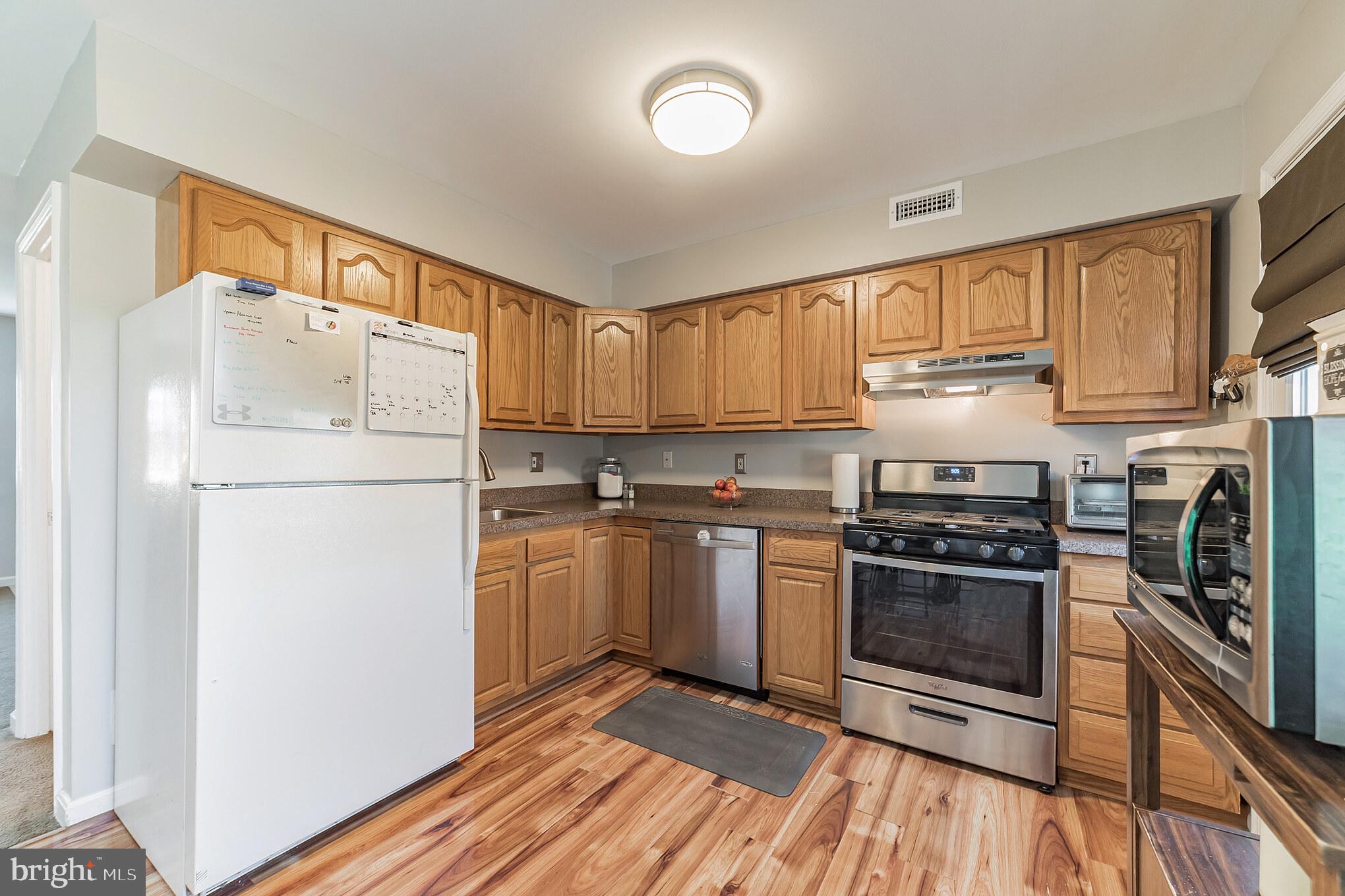 14 Haley Road Baltimore, MD 21221 - Photo 8 of 28
