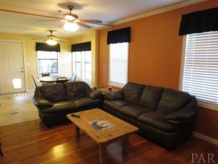 207 Berry Road Pensacola, FL 32507 - Photo 3 of 23