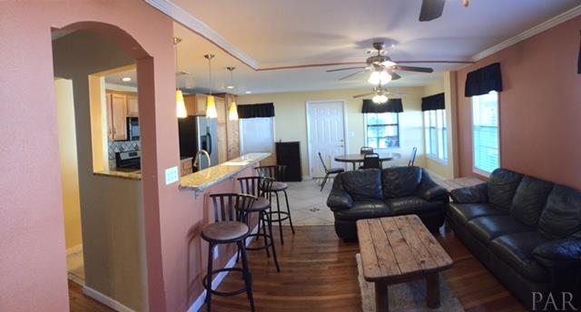 207 Berry Road Pensacola, FL 32507 - Photo 4 of 23